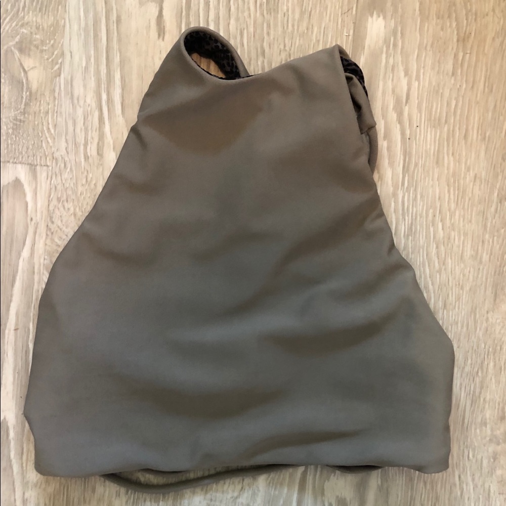 ACACIA Genoa Top in Cement